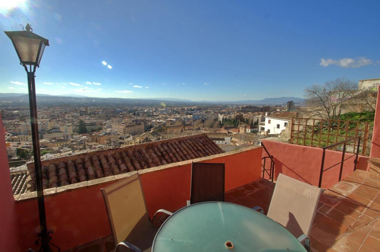 House&Cave Parking And Terrace, In The City Vila Granada Exterior foto